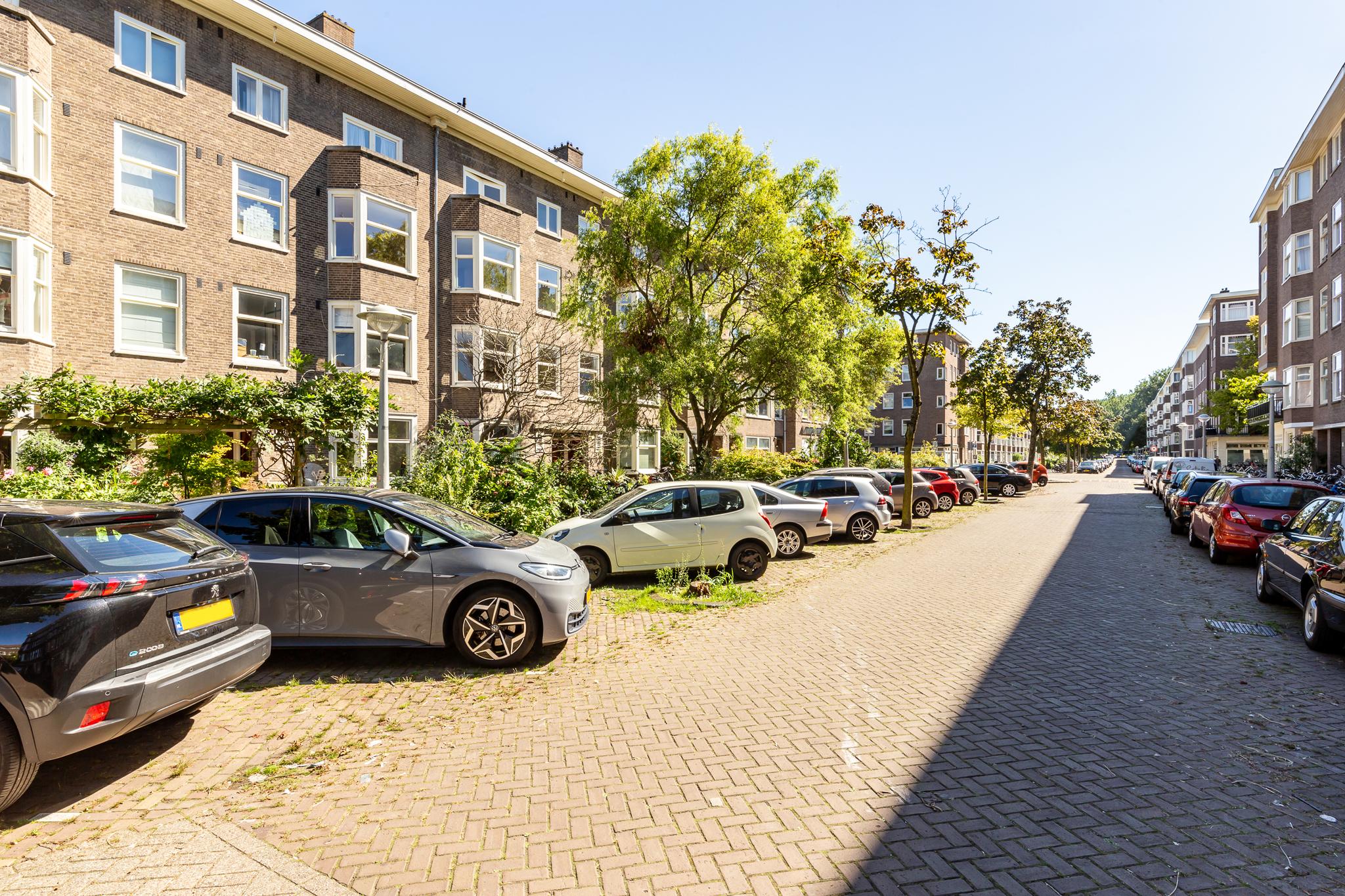 Vechtstraat 99 H AMSTERDAM Vechtstraat 99 H AMSTERDAM