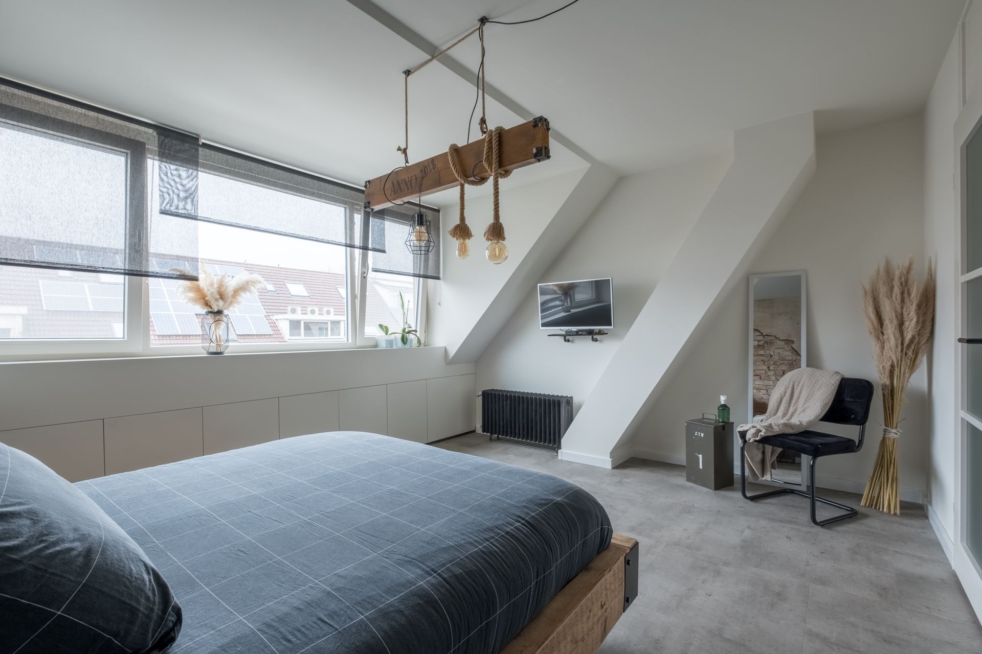 Bron 13  OOSTZAAN