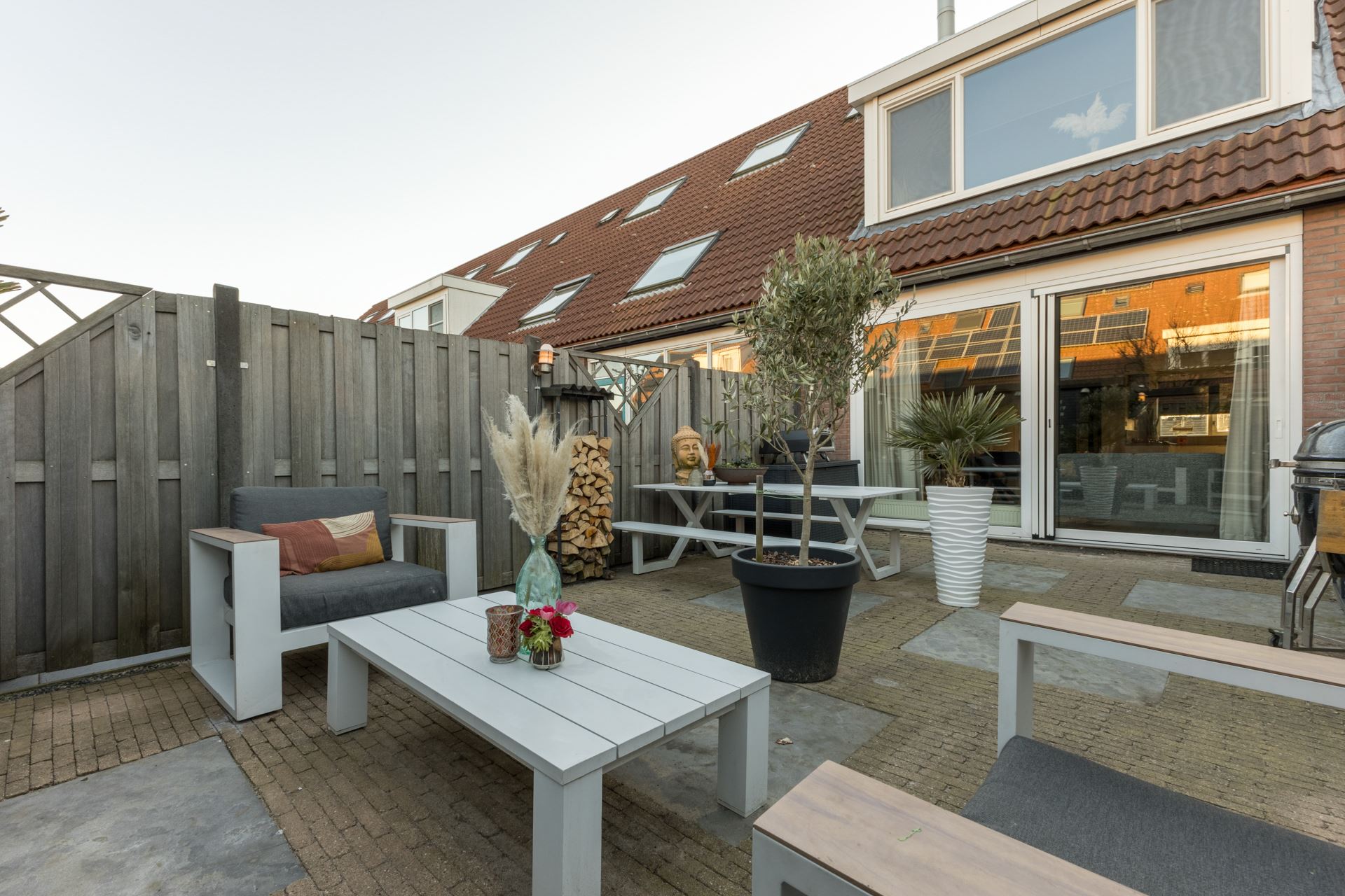 Bron 13  OOSTZAAN