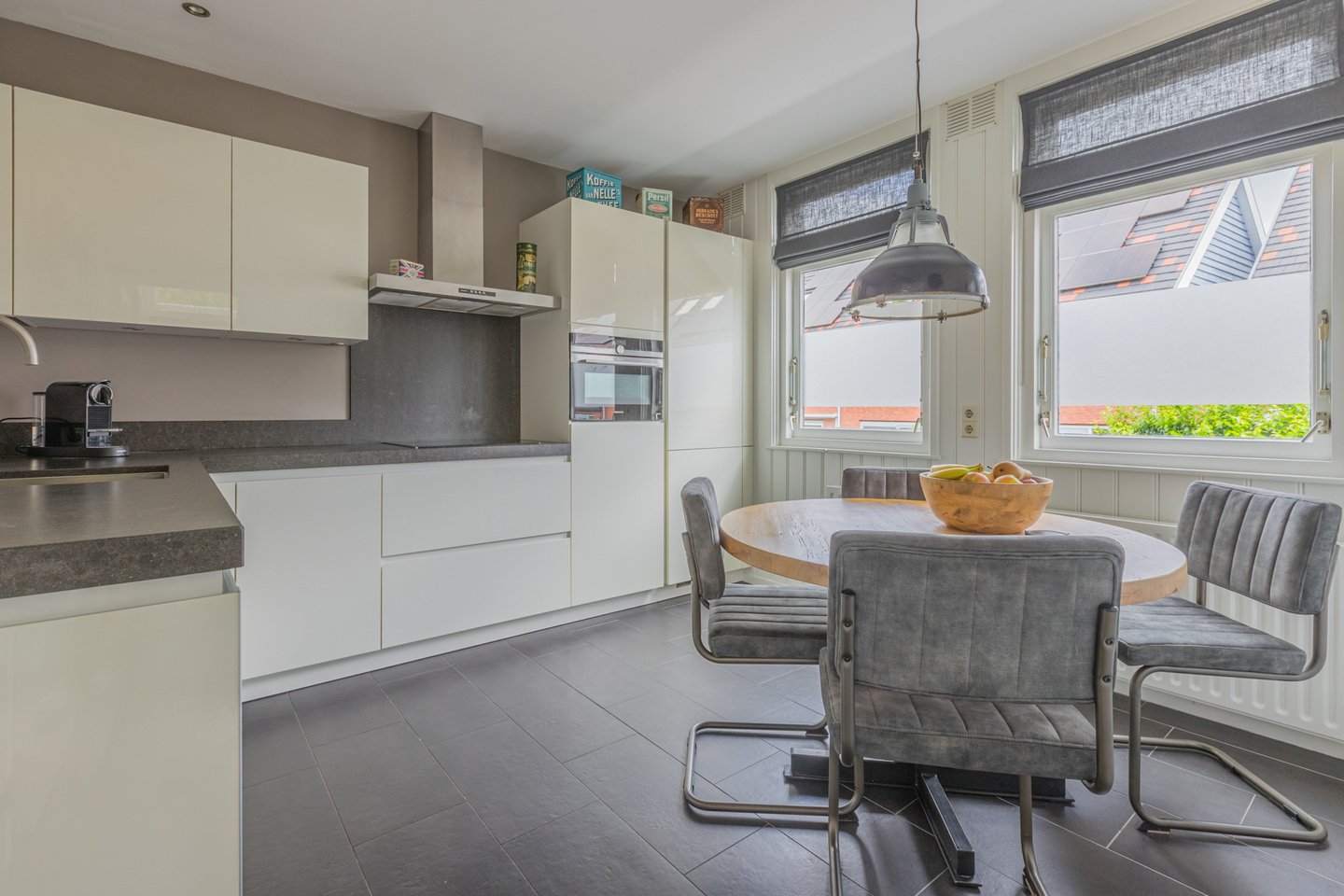 Overtoom 144  WESTZAAN