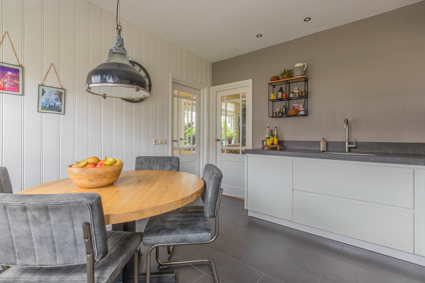 Overtoom 144  WESTZAAN