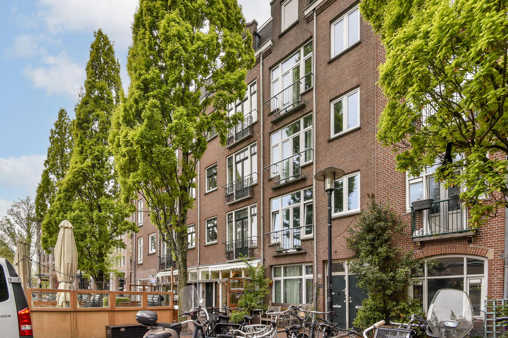 Javaplein 9 B AMSTERDAM Javaplein 9 B AMSTERDAM
