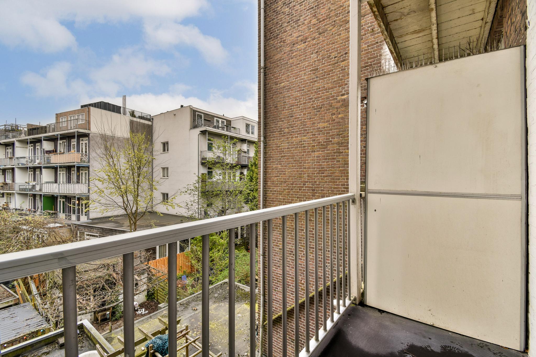 Javaplein 9 B AMSTERDAM Javaplein 9 B AMSTERDAM