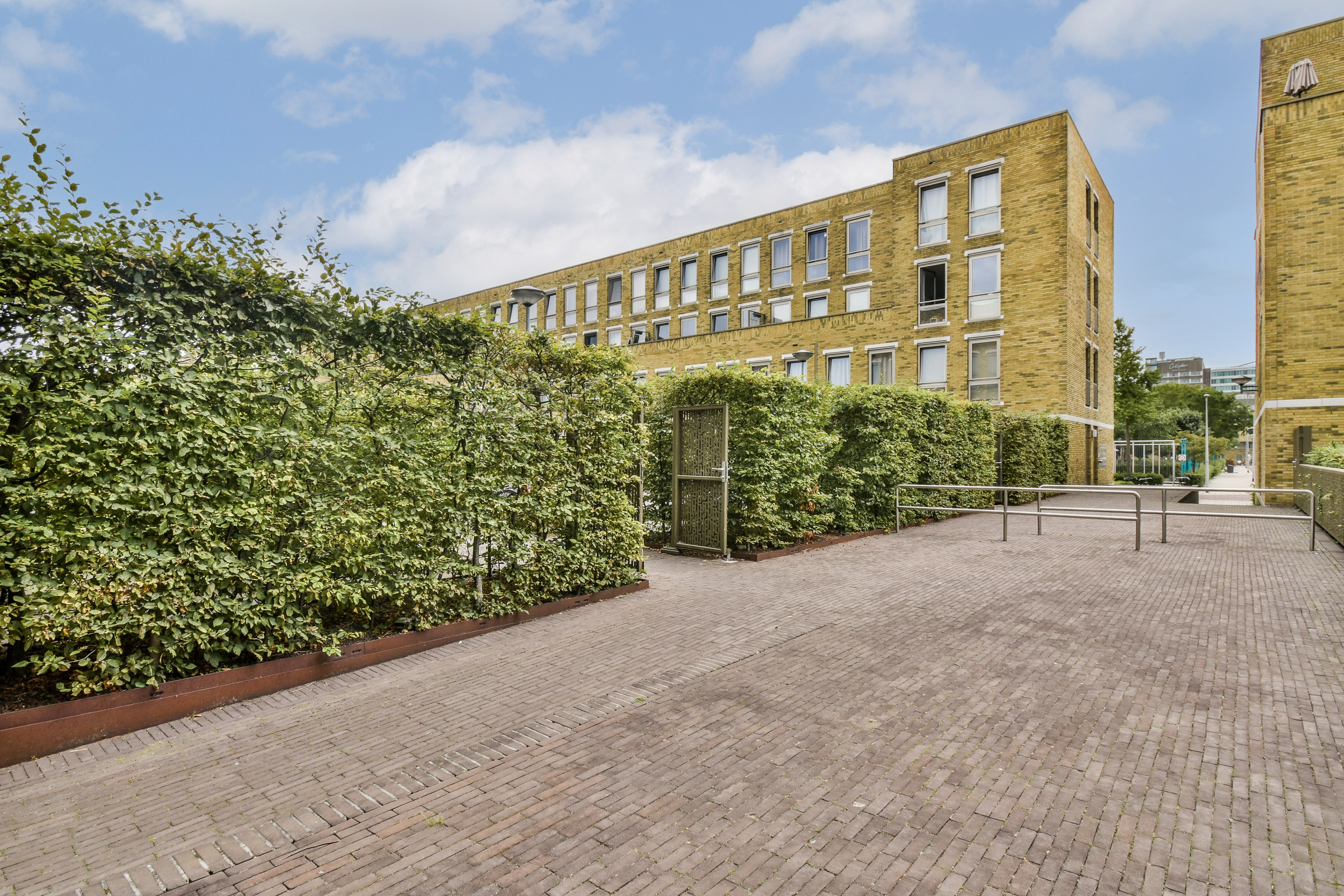 Leeuwendalersweg 681  AMSTERDAM