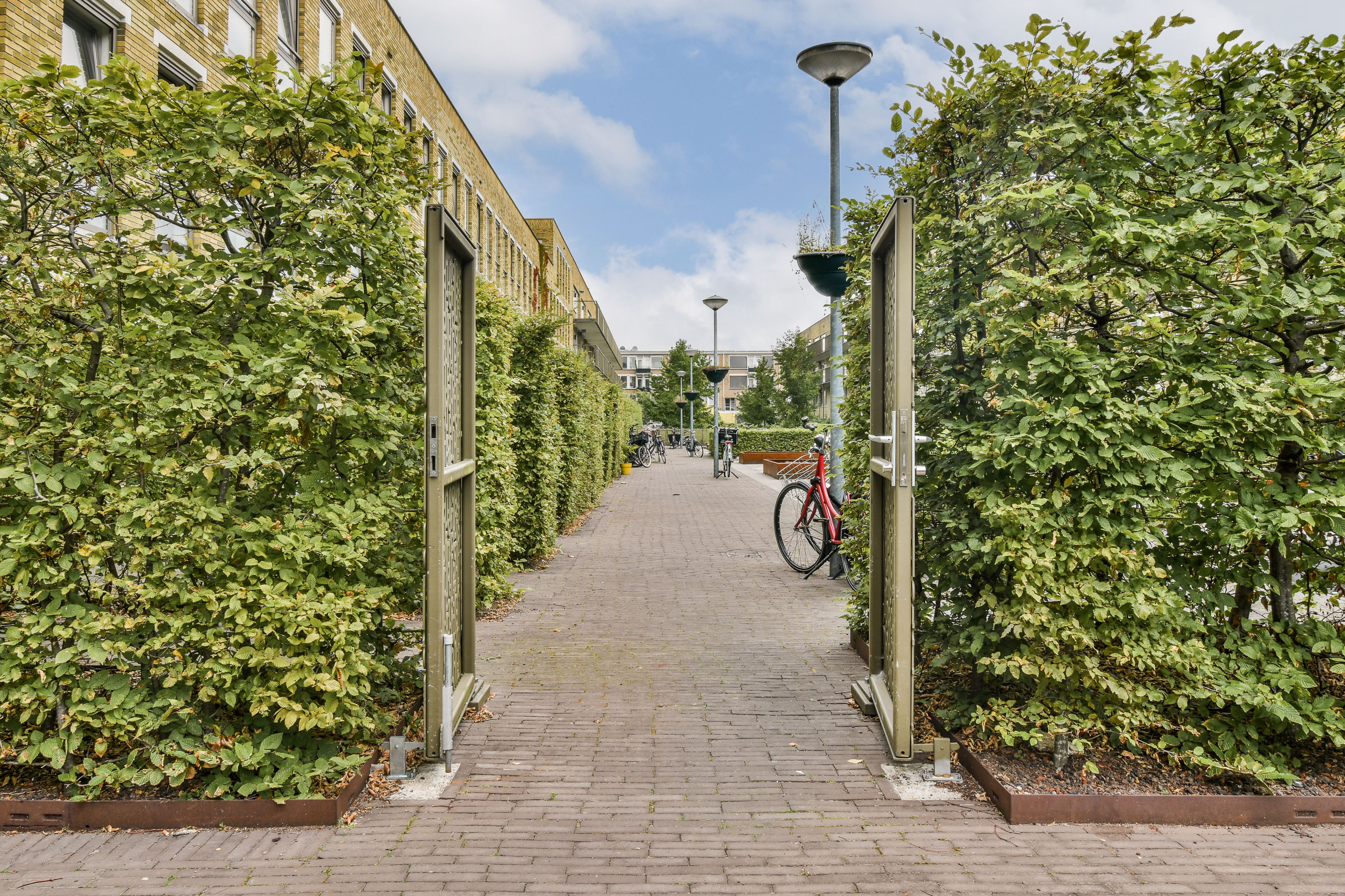 Leeuwendalersweg 681  AMSTERDAM