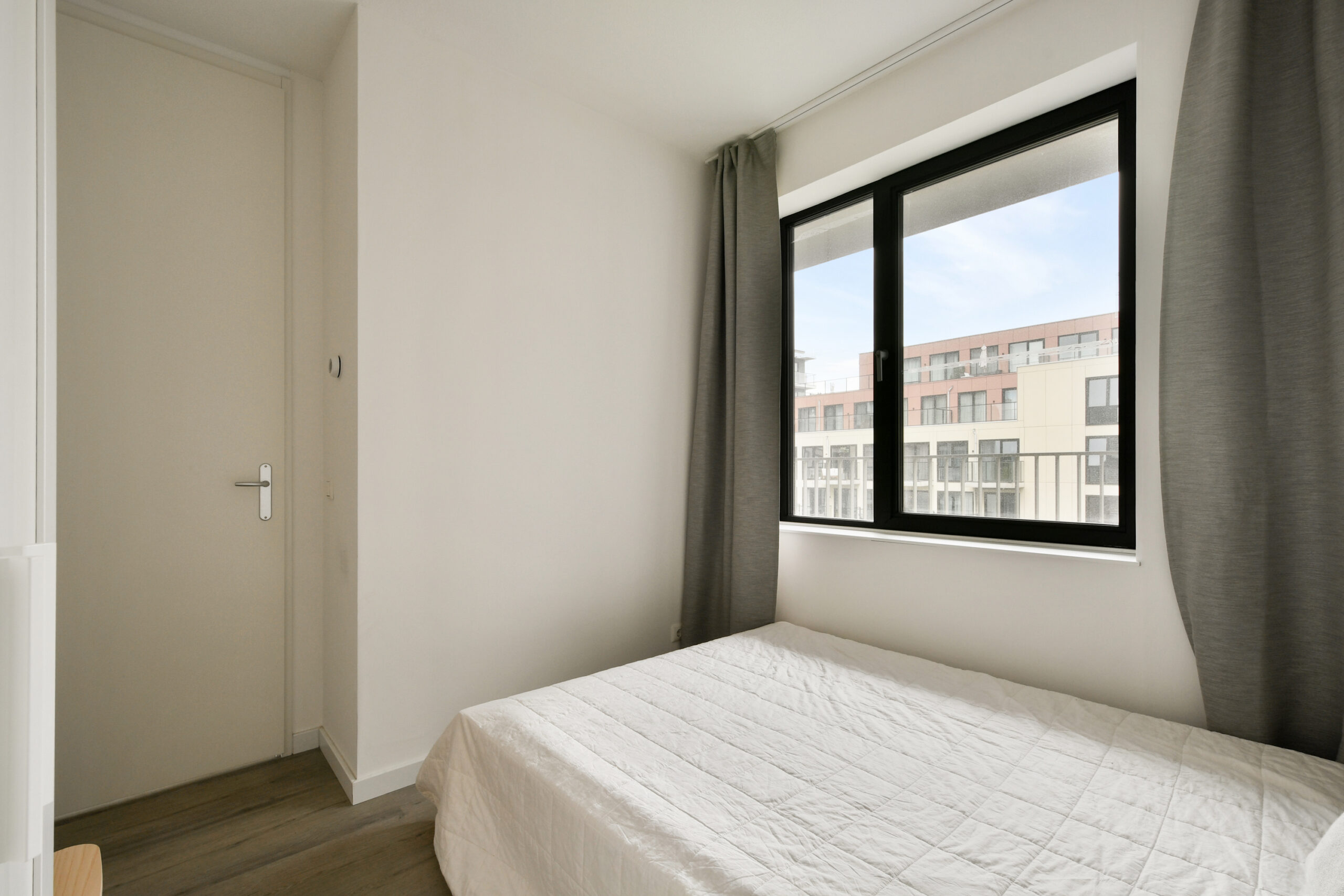 Mies van der Rohestraat 277  HOOFDDORP