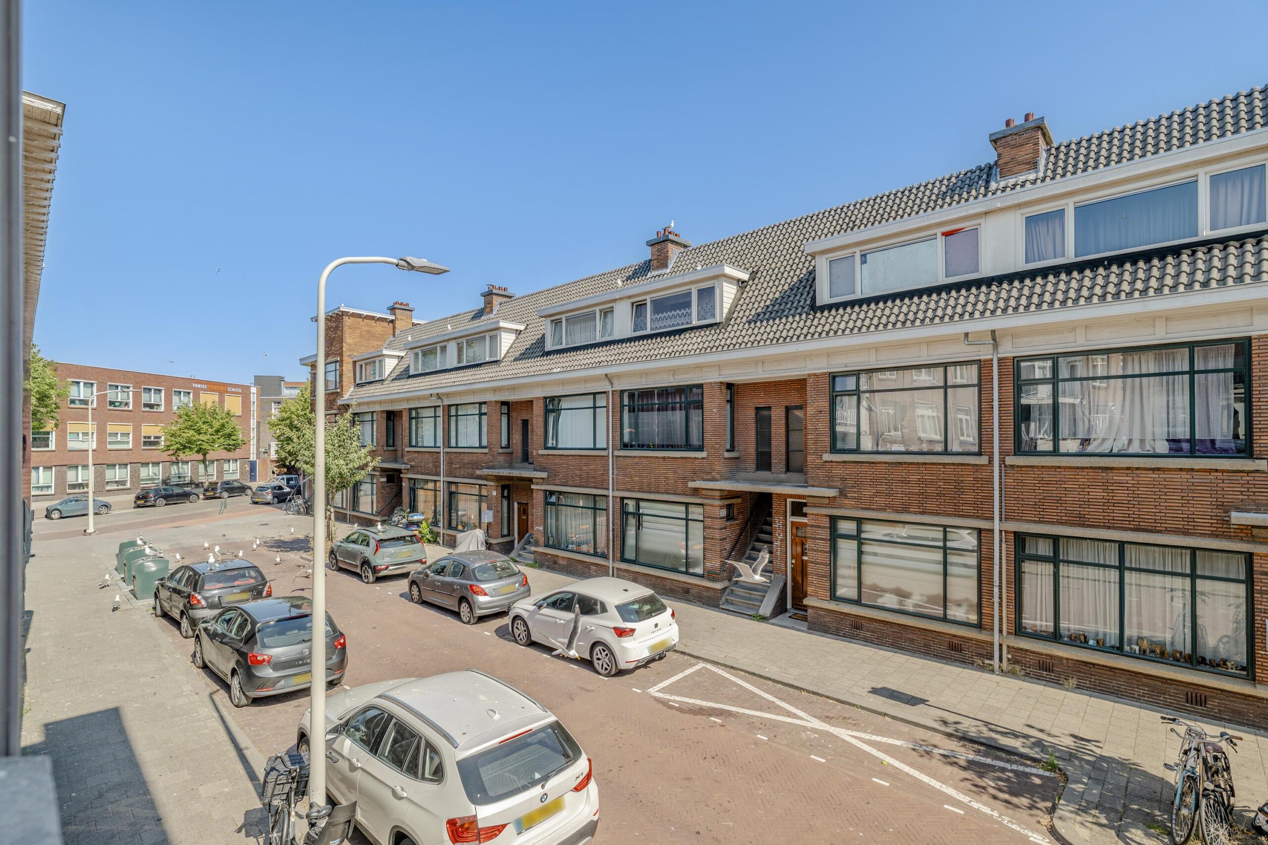 Gabriël Metsustraat 9 ‘S-GRAVENHAGE Gabriël Metsustraat 9 ‘S-GRAVENHAGE